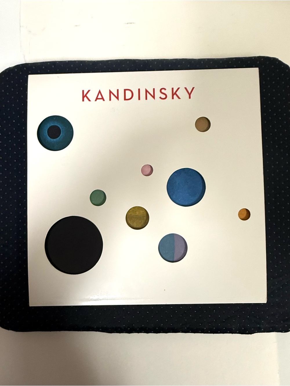 Kandinsky Guggheim Museum exhibition book